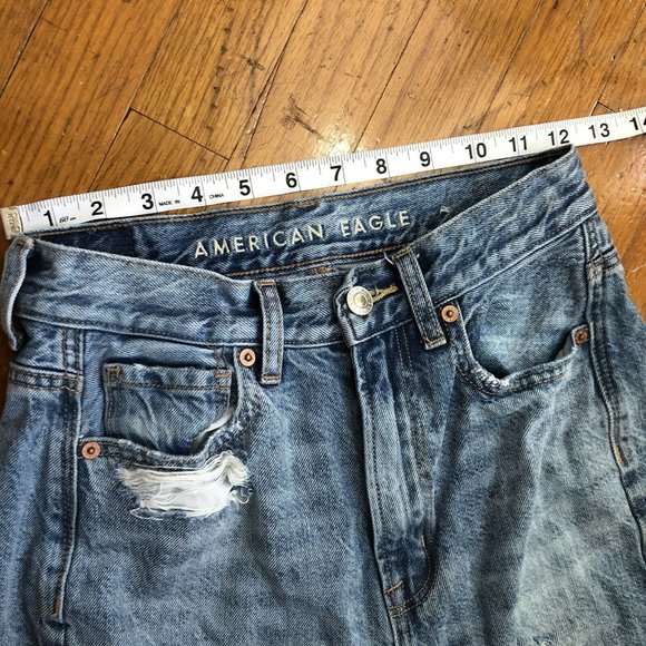 American Eagle Highest Rise Mom Jeans Size 00 - Picture 11 of 12